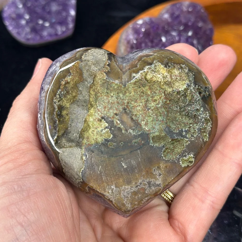 💜 AAA Quality Deep Purple Amethyst Quartz Heart – Brazil 💜 - Picture 7 of 9